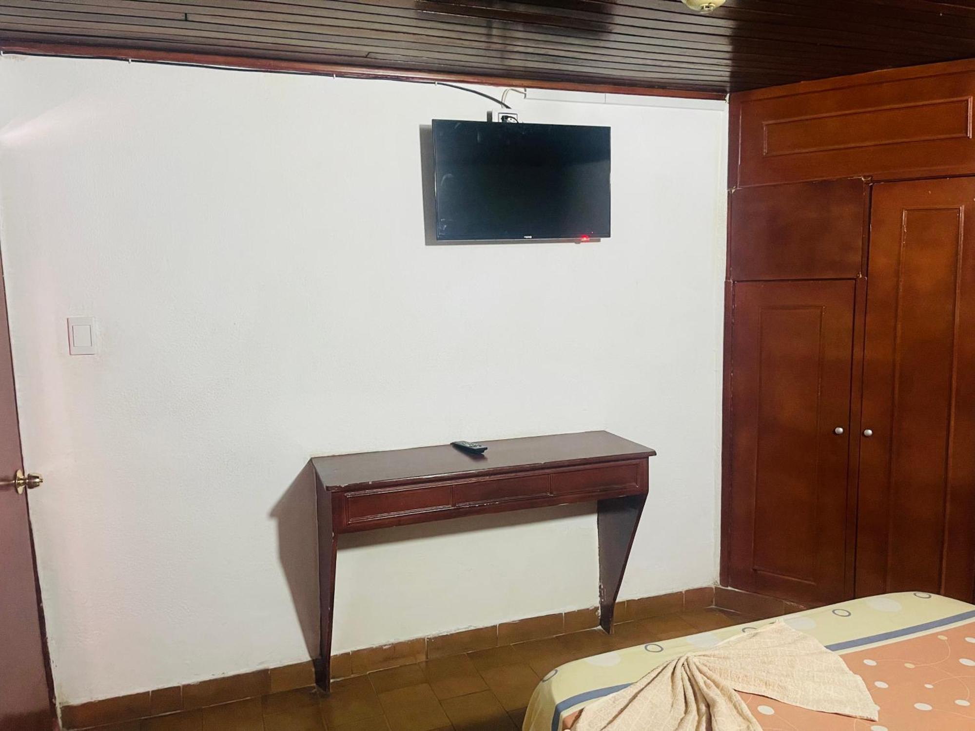 Hotel Brisas Del Mar 2022 Catia La Mar ภายนอก รูปภาพ