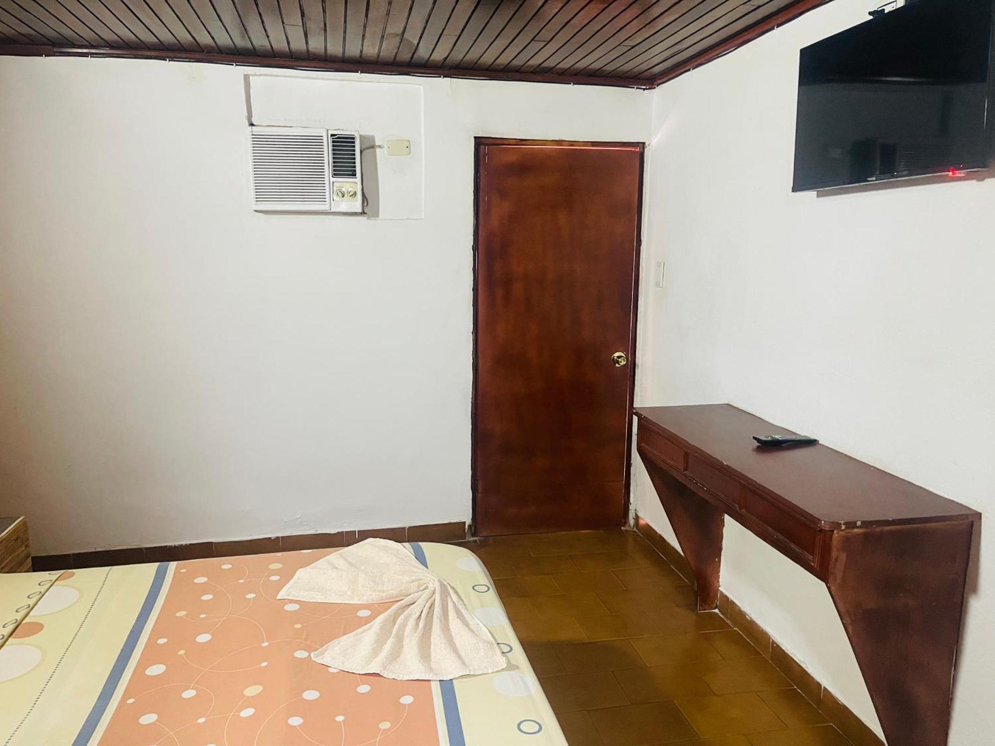 Hotel Brisas Del Mar 2022 Catia La Mar ภายนอก รูปภาพ