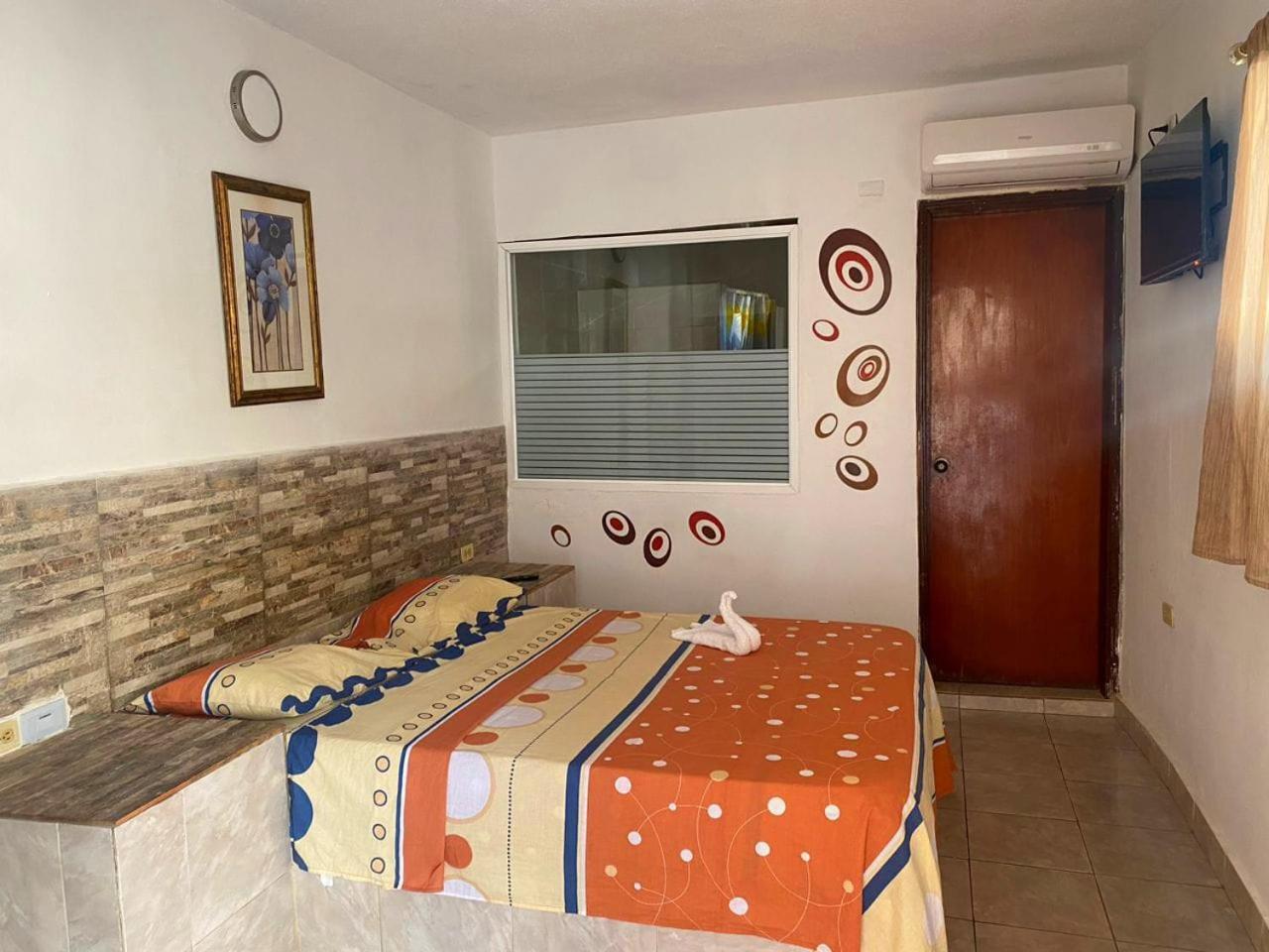 Hotel Brisas Del Mar 2022 Catia La Mar ภายนอก รูปภาพ